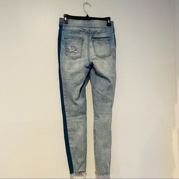 SPANX DISTRESSED RAW HEM SIDE PANEL SKINNY JEANS SIZE SMALL - Picture 5 of 10